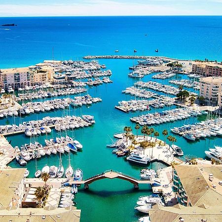 Charmant 2 Pieces A Port-Frejus Bagian luar foto